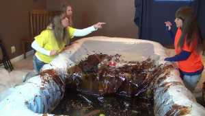 3-girl-molasses-pool-sink-game_1.jpg