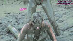 ariel-and-jayce-go-from-tanning-to-muddy