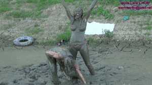 ariel-and-jayce-go-from-tanning-to-muddy