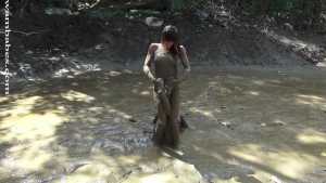 creamy-mud-encased-in-hosiery-with-me-an