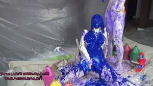 epic-huge-erotic-paint-party-with-ariel_
