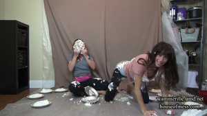 girls-day-heavy-petting-super-messysex_4