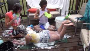 jayce-dixie-and-naomi-in-the-drenchme-ca
