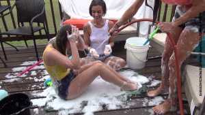 jayce-dixie-and-naomi-in-the-drenchme-ca