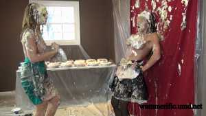 maid-aristocrat-and-42-bakery-pies-crea_